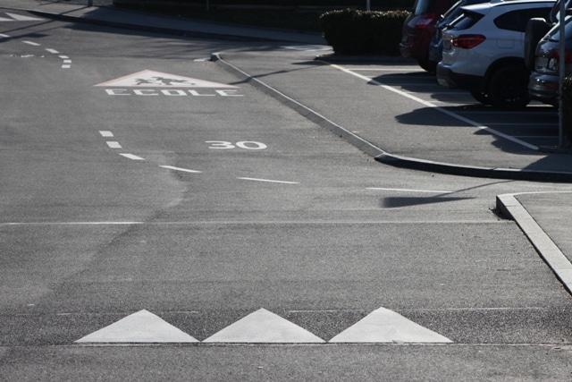 contrôler et guider un élève conducteur