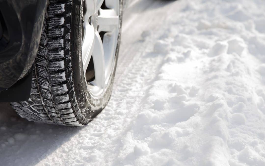 les risques de conserver ses pneus hiver en été
