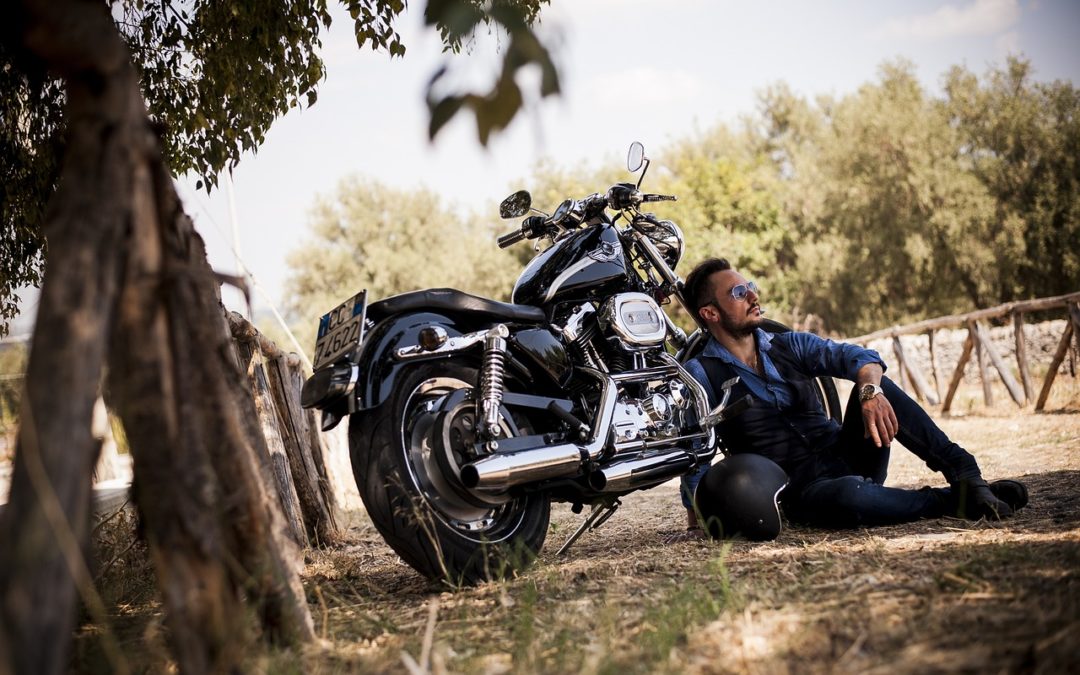 les compétences essentielles pour un motard