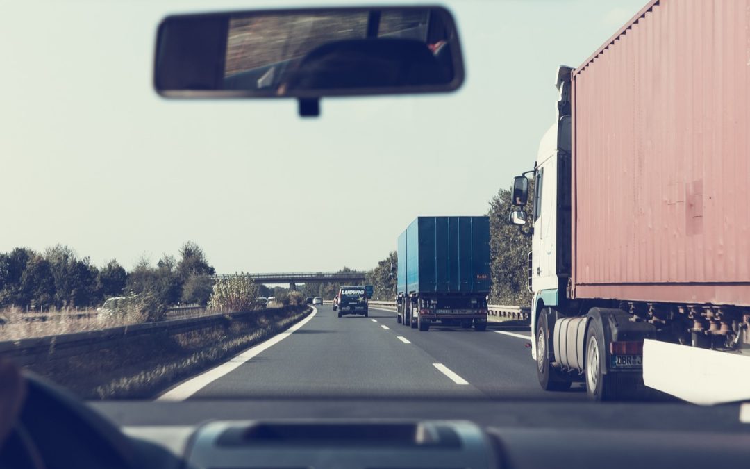 évaluer les vitesses et les distances de sécurité