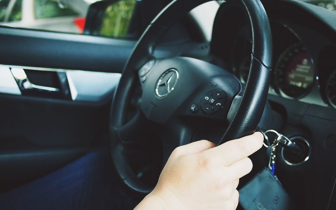 comment tenir correctement son volant