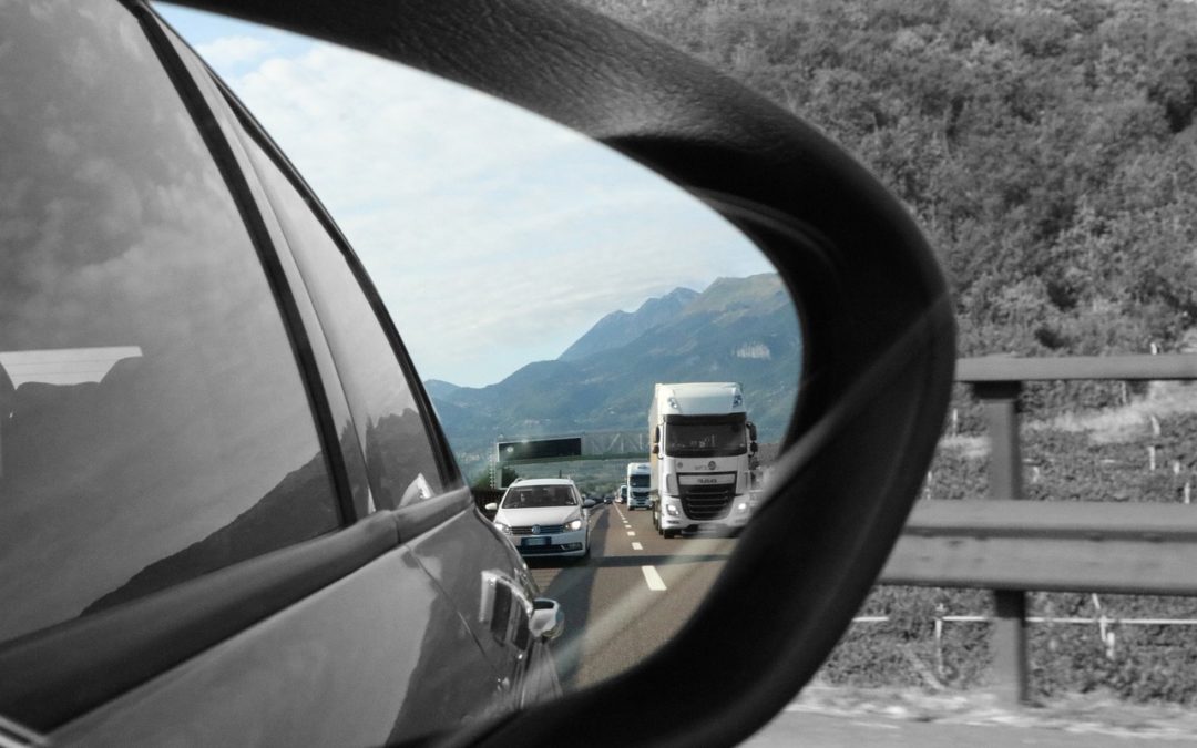 comment bien utiliser ses rétroviseurs