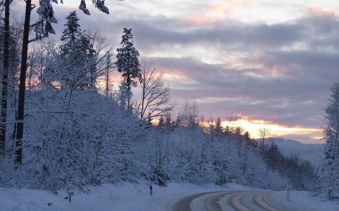 Prévenir les accidents sur les routes glissantes